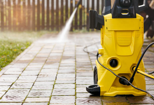 Best Pool Deck Cleaning  in Warsaw, IL